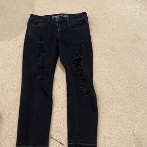 Black ripped jeans- cropped